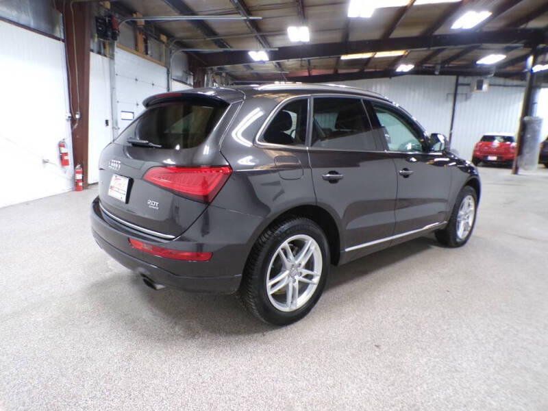 2016 Audi Q5 2.0T quattro Premium Plus
