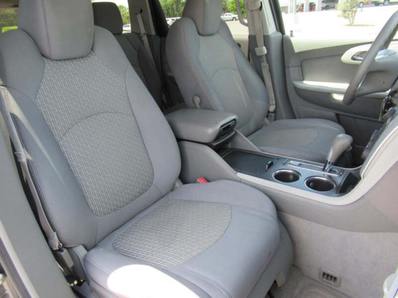2012 Chevrolet Traverse LS