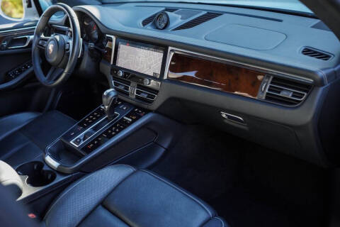 2023 Porsche Macan S