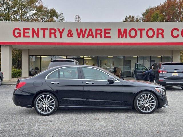 2018 Mercedes-Benz C-Class Sedan C300's photo