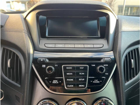 2016 Hyundai Genesis Coupe