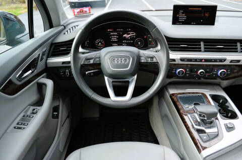 2018 Audi Q7 2.0T quattro Premium Plus