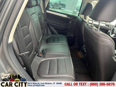 2016 Volkswagen Touareg