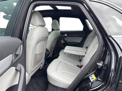 2015 Audi Q3 2.0T quattro Premium Plus