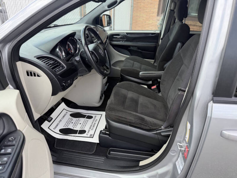 2016 Dodge Grand Caravan SE Plus