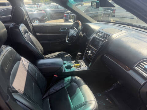 2016 Ford Explorer Platinum