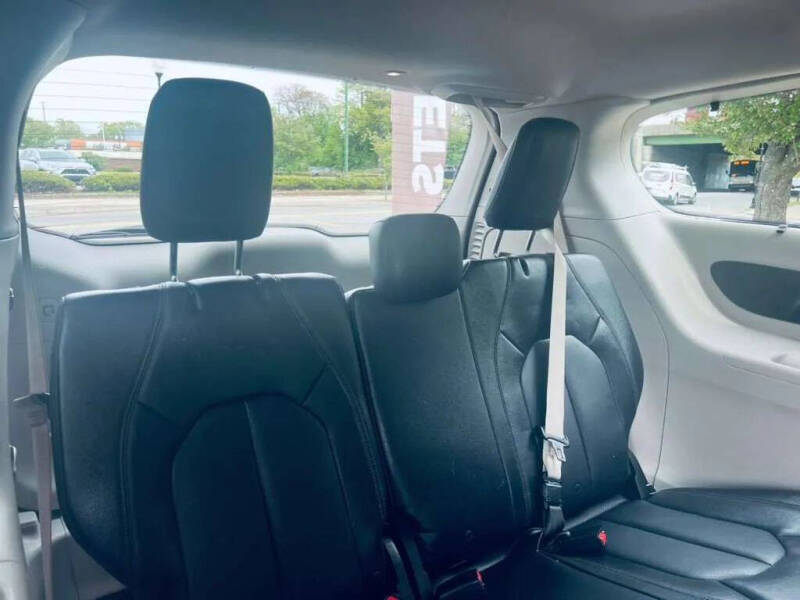 2018 Chrysler Pacifica Touring L