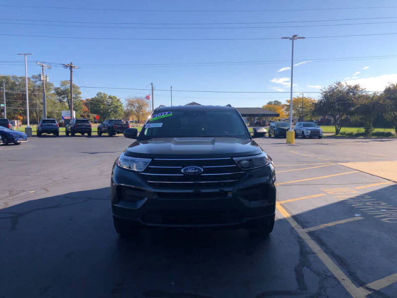 2023 Ford Explorer XLT