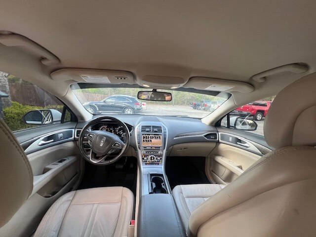 2017 Lincoln MKZ Select