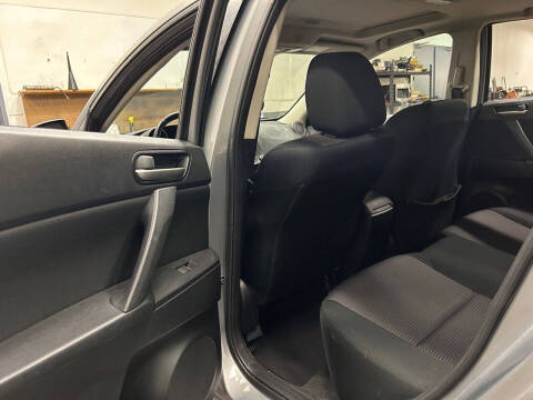 2012 Mazda MAZDA3 i Touring