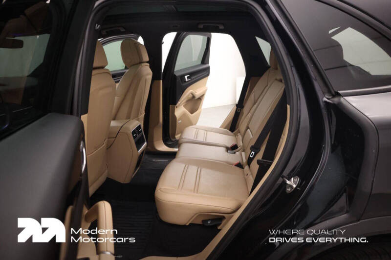 2022 Porsche Cayenne