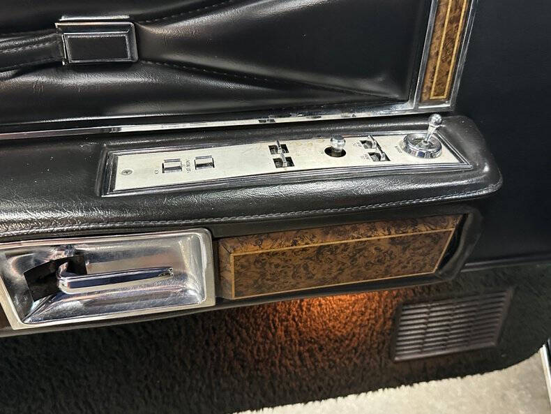 1976 Lincoln Continental