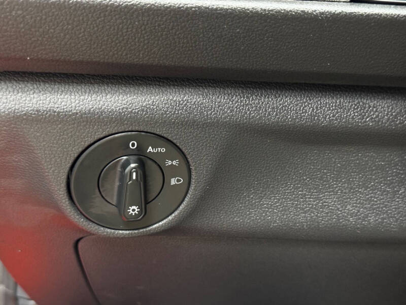 2019 Volkswagen Jetta SE