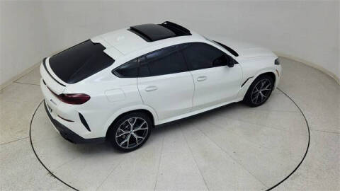 2026 BMW X6 M60i