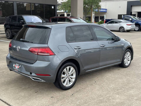 2020 Volkswagen Golf TSI