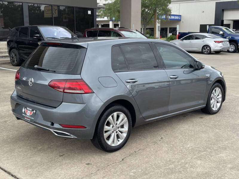 2020 Volkswagen Golf TSI