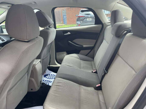 2013 Ford Focus SE