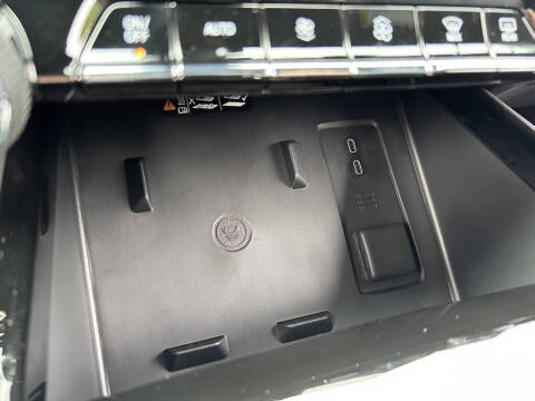 2025 Chevrolet Silverado EV LT