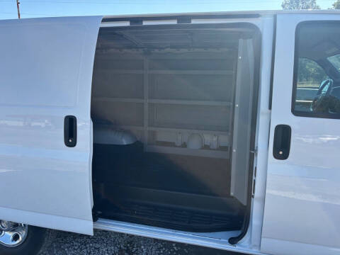 2021 Chevrolet Express 2500