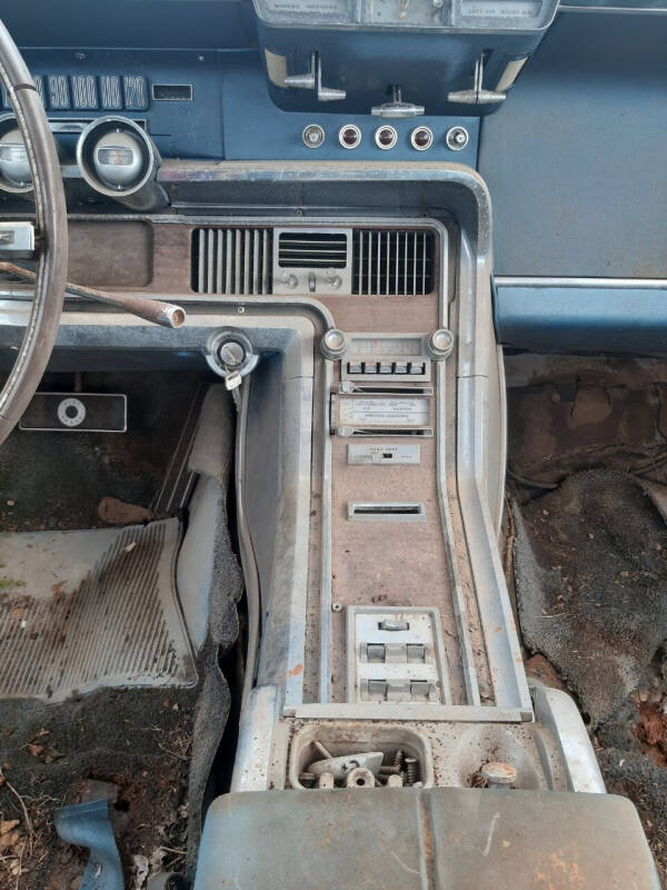1965 Ford Thunderbird