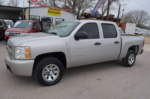 2007 Chevrolet Silverado 1500 for sale at CHEVYFORD MOTORPLEX in San Antonio TX