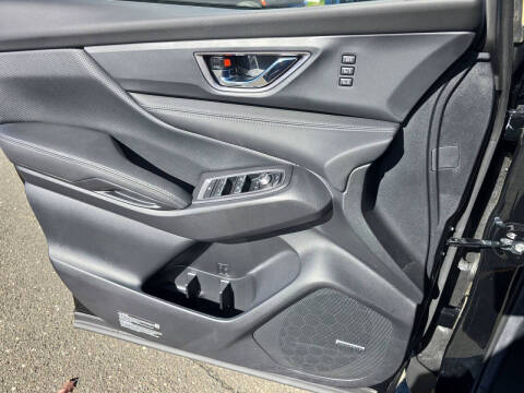 2024 Subaru Ascent Limited 8-Passenger