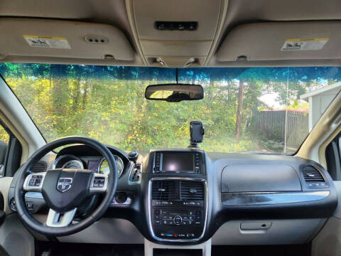 2012 Dodge Grand Caravan Crew