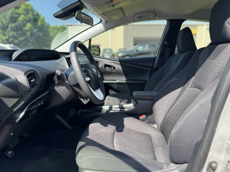 2017 Toyota Prius Two