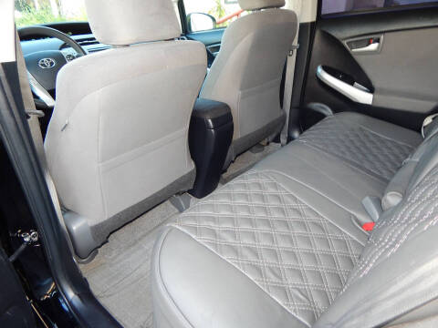 2015 Toyota Prius Two