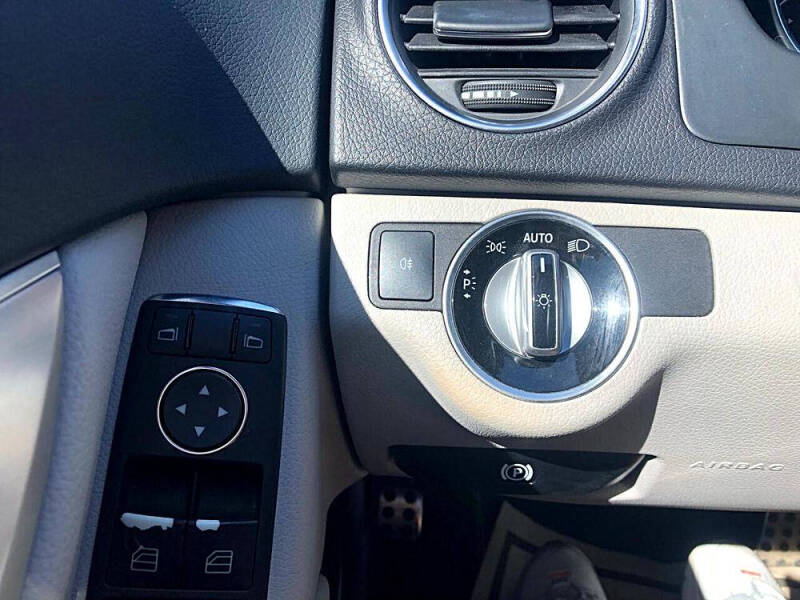 2014 Mercedes-Benz C-Class C 250 Sport