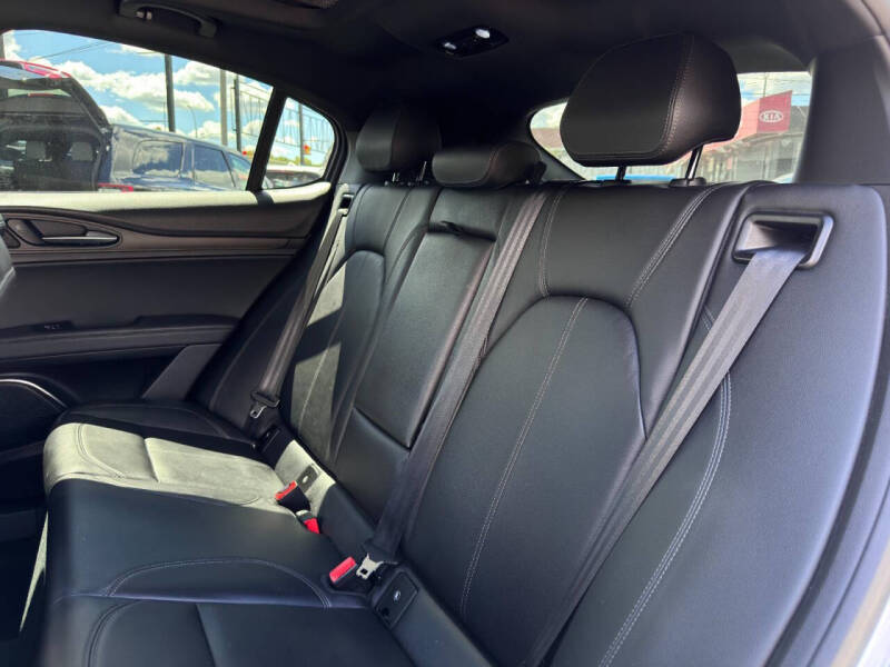 2022 Alfa Romeo Stelvio Ti