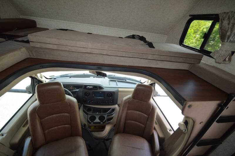 2020 SUNSEEKER BY FORESTER RIVER M 3010DS FORD E450
