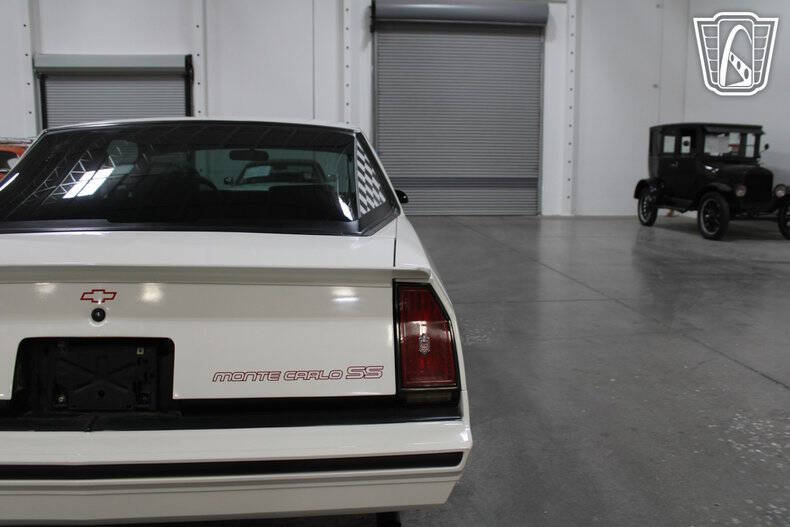 1986 Chevrolet Monte Carlo