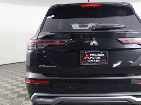 2026 Mitsubishi Outlander SE