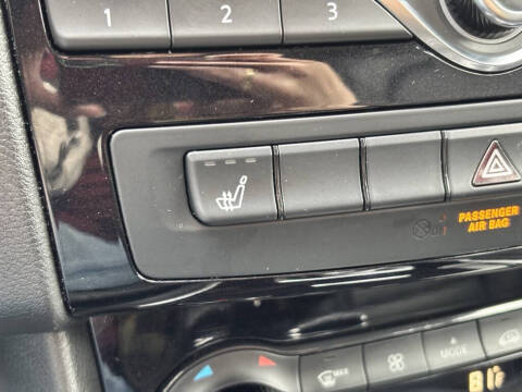 2018 Infiniti QX30 Premium