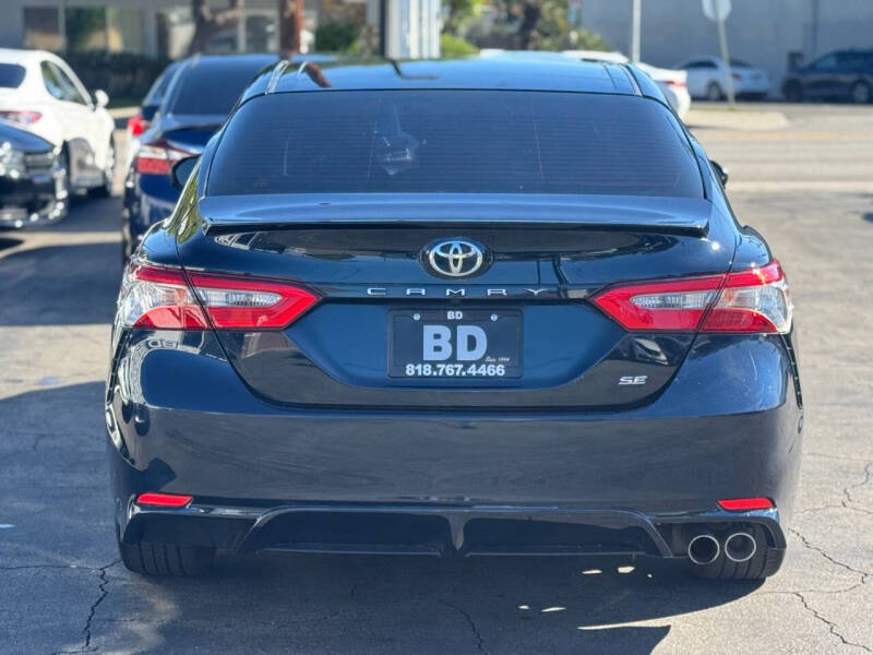 2018 Toyota Camry SE