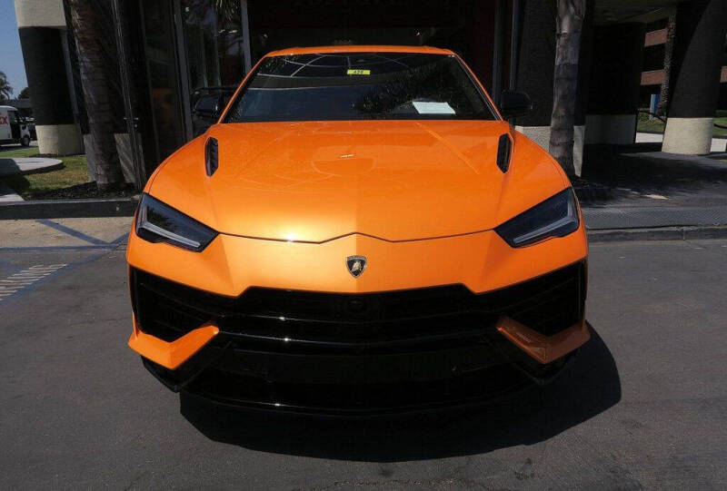 2024 Lamborghini Urus S