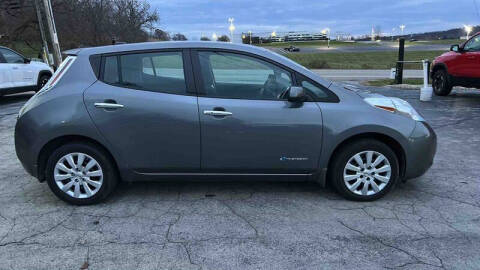 2016 Nissan LEAF S-24