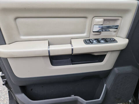 2012 RAM 1500 SLT