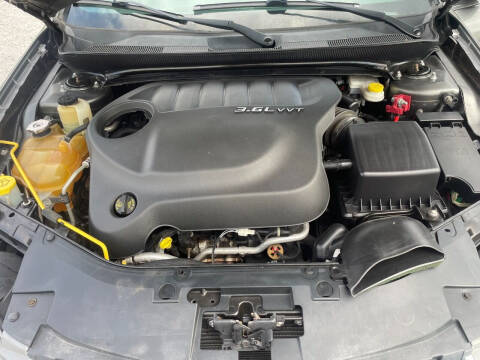 2012 Chrysler 200 S