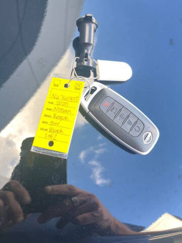 2025 Nissan Rogue SV