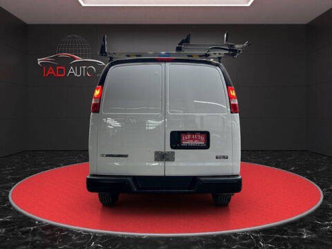 2023 Chevrolet Express 2500