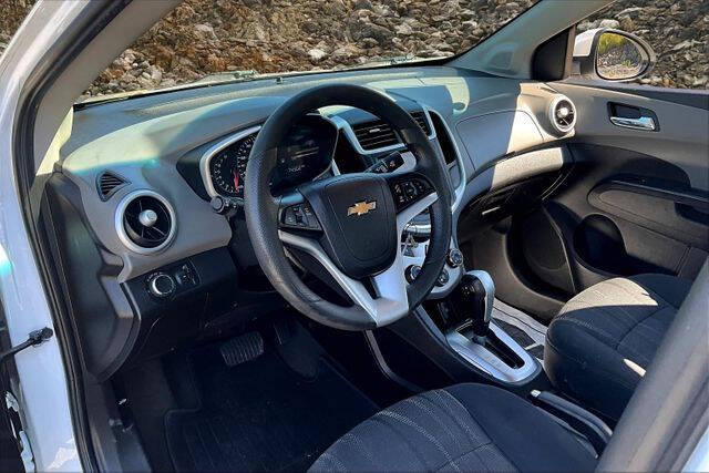 2019 Chevrolet Sonic LT Auto