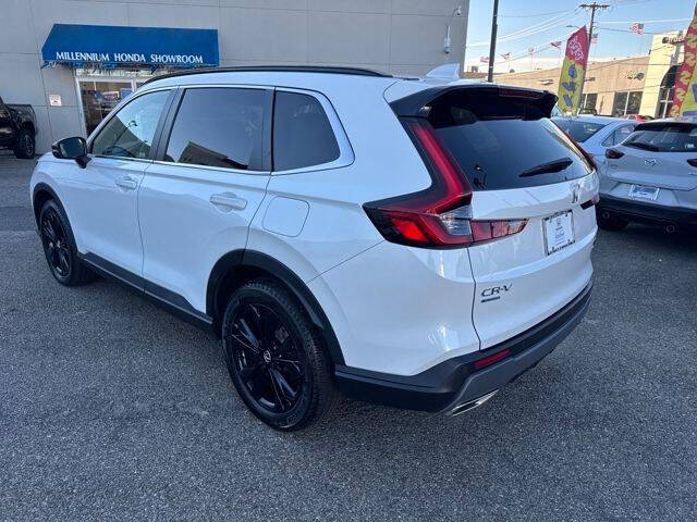 2023 Honda CR-V Hybrid Sport Touring