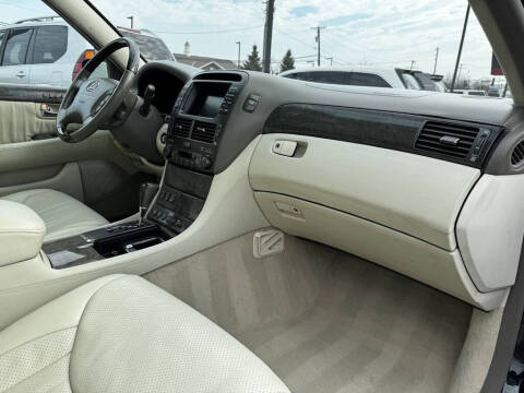 2001 Lexus LS 430
