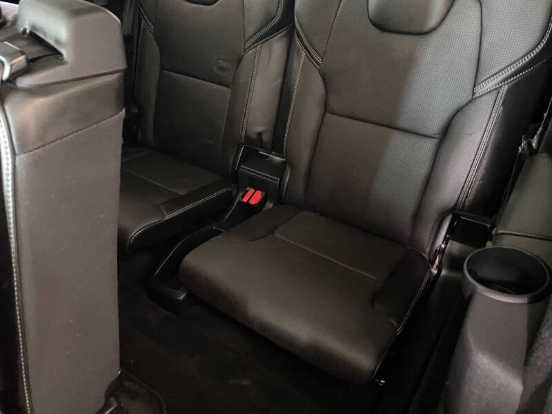 2016 Volvo XC90 T8 eAWD Inscription