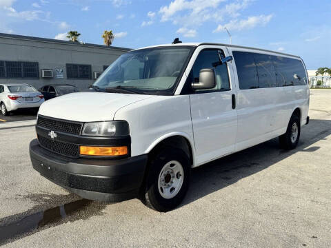2018 Chevrolet Express LS 3500