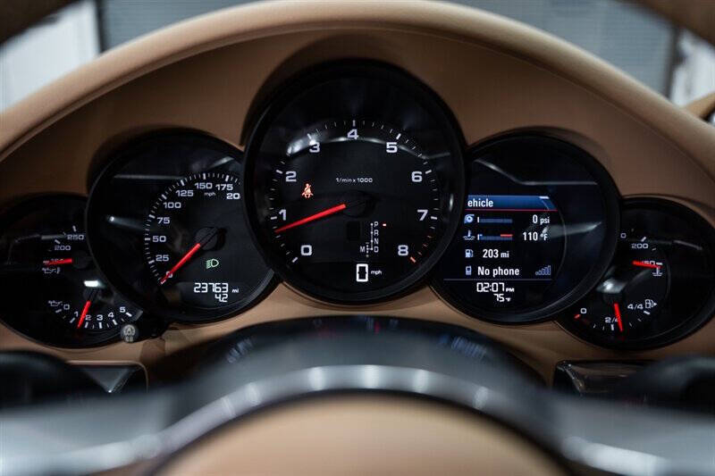 2017 Porsche 911 Carrera