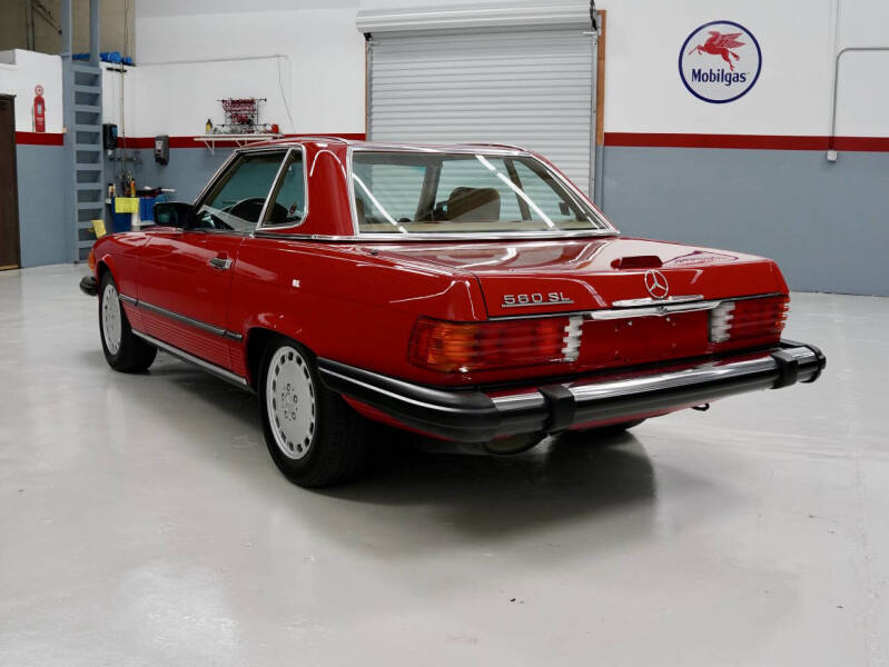 1988 Mercedes-Benz 560-Class 560 SL