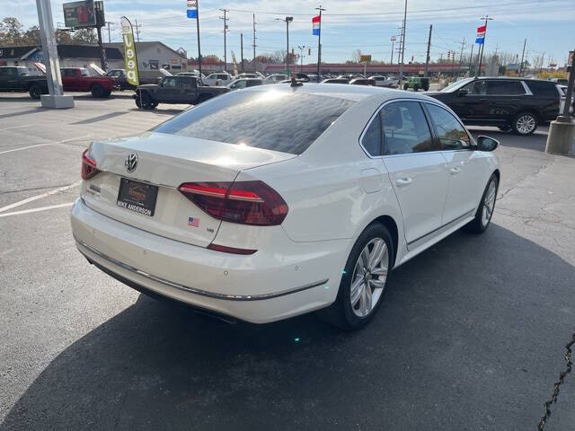 2017 Volkswagen Passat V6 SEL Premium